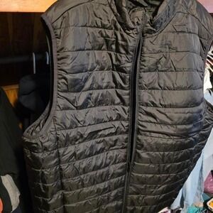 Black Insulated Vest Size 2xl Lightweight